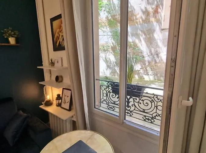 Cosy In Heart Of Montmartre شقة باريس